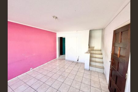 Sala de casa para alugar com 2 quartos, 170m² em Vila Santa Maria, São Paulo