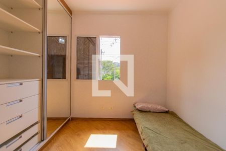 Quarto 1 de casa de condomínio para alugar com 2 quartos, 78m² em Jardim Petropolis, Cotia