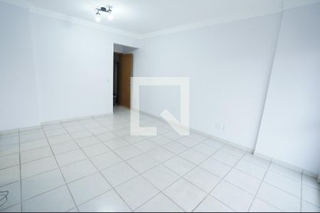 Apartamento para alugar com 3 quartos, 78m² em Setor Bela Vista, Goiânia