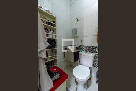 Banheiro da Suíte de casa à venda com 3 quartos, 169m² em Vila Rosa, São Bernardo do Campo