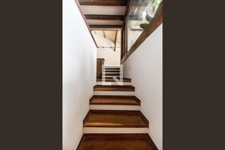 Entrada de casa de condomínio à venda com 5 quartos, 1880m² em Alphaville, Santana de Parnaíba