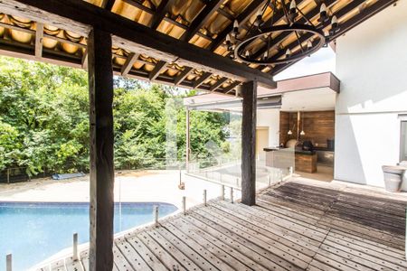 Vista da Sala de casa de condomínio à venda com 5 quartos, 1880m² em Alphaville, Santana de Parnaíba