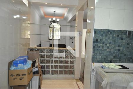 Casa à venda com 4 quartos, 305m² em Piedade, Rio de Janeiro