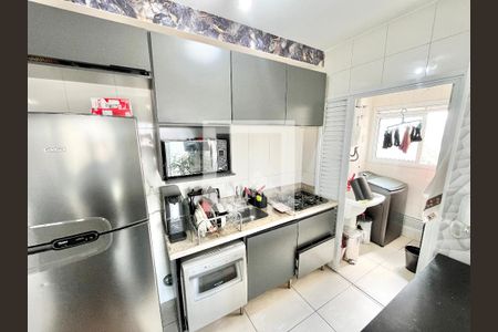 Sala/Cozinha de apartamento à venda com 2 quartos, 60m² em Jardim São Paulo, São Paulo