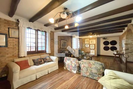 Sala de casa à venda com 3 quartos, 310m² em Santo Antônio, Belo Horizonte