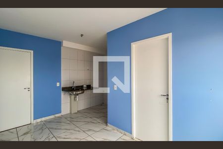 Sala de apartamento para alugar com 2 quartos, 33m² em Vila Pierina, São Paulo