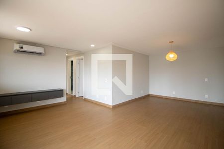 Sala de apartamento para alugar com 2 quartos, 90m² em Jardim Caboré, São Paulo