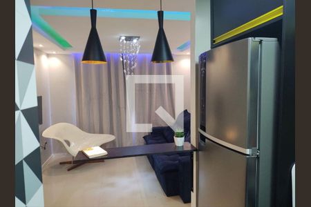 Sala de apartamento para alugar com 2 quartos, 45m² em Realengo, Rio de Janeiro