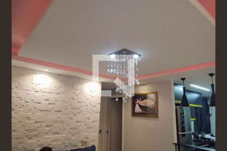 Sala de apartamento para alugar com 2 quartos, 45m² em Realengo, Rio de Janeiro