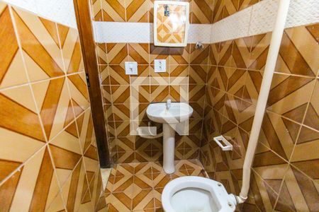 Banheiro de casa para alugar com 1 quarto, 35m² em Jardim Lourdes, Ferraz de Vasconcelos