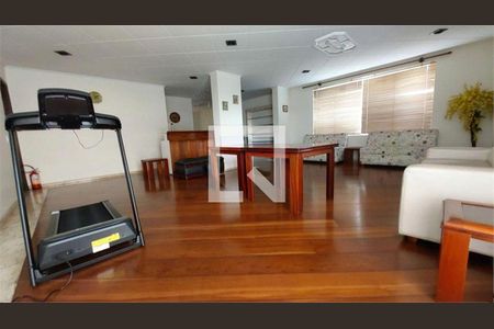 Apartamento à venda com 3 quartos, 121m² em Vila Alexandria, São Paulo