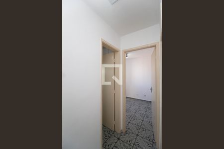 Corredor de apartamento para alugar com 2 quartos, 55m² em Freguesia do Ó, São Paulo
