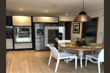 Casa à venda com 3 quartos, 300m² em Campestre, São Caetano do Sul