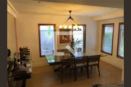 Casa à venda com 3 quartos, 300m² em Campestre, São Caetano do Sul