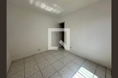 Quarto 1 de casa para alugar com 2 quartos, 80m² em Jardim Silveira, Barueri