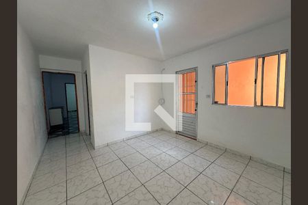 Sala de casa para alugar com 2 quartos, 80m² em Jardim Silveira, Barueri