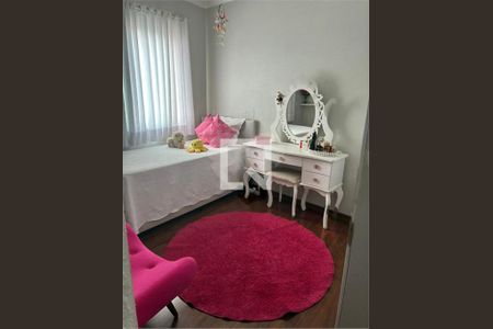 Casa à venda com 4 quartos, 124m² em Penha de França, São Paulo