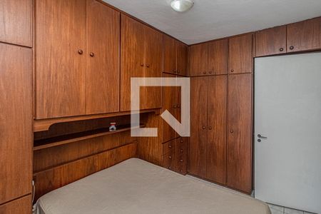 quarto 1_3 de apartamento para alugar com 2 quartos, 58m² em Jardim Celeste, São Paulo