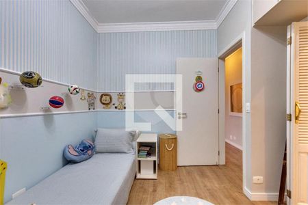 Casa à venda com 5 quartos, 200m² em Santo Amaro, São Paulo