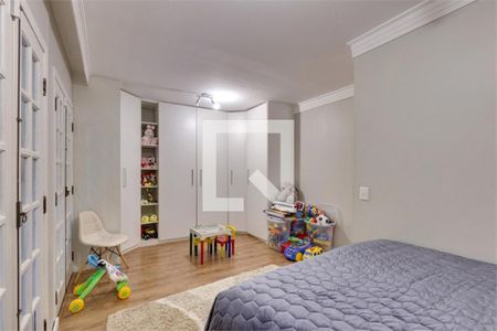 Casa à venda com 5 quartos, 200m² em Santo Amaro, São Paulo