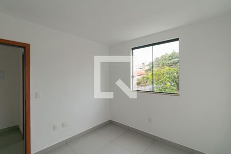 Casa à venda com 3 quartos, 163m² em Santa Amelia, Belo Horizonte