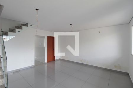 Sala de casa à venda com 3 quartos, 152m² em Santa Amelia, Belo Horizonte
