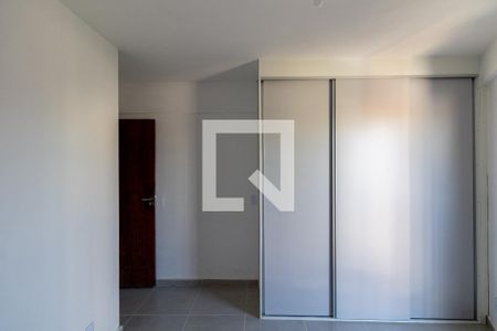 Quarto 2 de apartamento para alugar com 2 quartos, 38m² em Vila Santa Teresa, São Paulo
