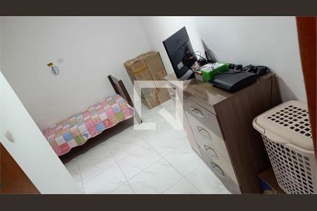 Casa à venda com 4 quartos, 140m² em Vila Londrina, São Paulo