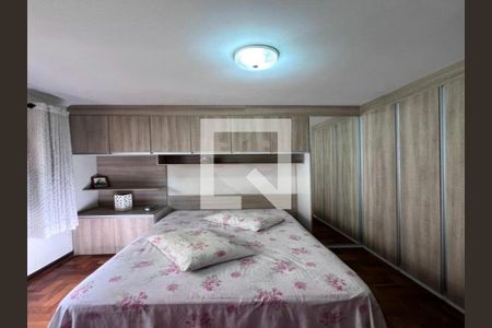 Casa à venda com 3 quartos, 320m² em Vila Mazzei, São Paulo