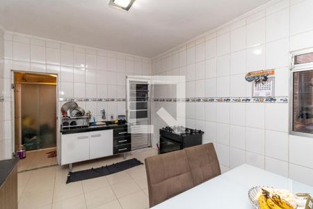 Cozinha de casa para alugar com 3 quartos, 80m² em Jardim Brasil (zona Norte), São Paulo