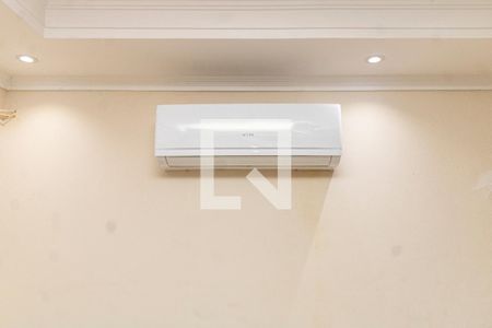 Sala de casa para alugar com 3 quartos, 80m² em Jardim Brasil (zona Norte), São Paulo