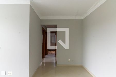 Apartamento para alugar com 3 quartos, 57m² em Vila Talarico, São Paulo