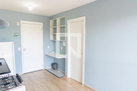 Sala/Cozinha de kitnet/studio para alugar com 1 quarto, 27m² em Vila Guarani (zona Sul), São Paulo