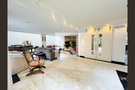 Casa de Condomínio à venda com 4 quartos, 238m² em Jardim dos Estados, São Paulo