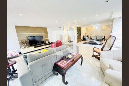 Casa de Condomínio à venda com 4 quartos, 238m² em Jardim dos Estados, São Paulo