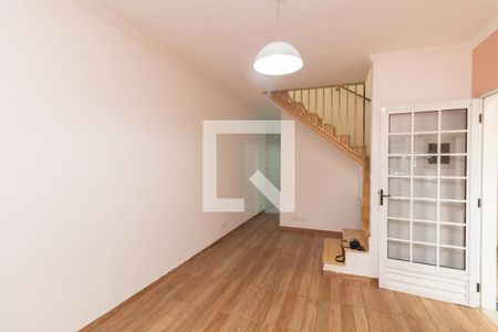 Sala de casa para alugar com 5 quartos, 250m² em Vila Nova Curuca, São Paulo