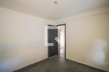 Quarto 1 de casa para alugar com 2 quartos, 70m² em Tenente Jardim, São Gonçalo