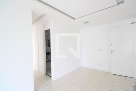 Sala de apartamento para alugar com 2 quartos, 49m² em Anil, Rio de Janeiro