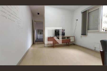 Casa à venda com 4 quartos, 400m² em Vila Alexandria, São Paulo