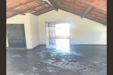 Casa à venda com 5 quartos, 350m² em Vila Ré, São Paulo