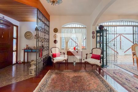 Sala de casa à venda com 6 quartos, 200m² em Jardim Nossa Senhora Aparecida, São Paulo