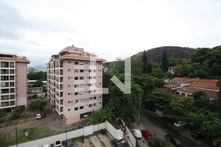 Vista de apartamento à venda com 2 quartos, 46m² em Taquara, Rio de Janeiro
