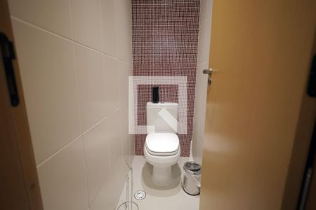 Banheiro de apartamento para alugar com 3 quartos, 126m² em Vila Scarpelli, Santo André