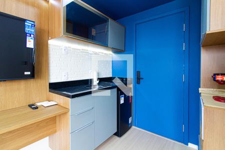 Cozinha de kitnet/studio para alugar com 1 quarto, 19m² em Água Branca, São Paulo