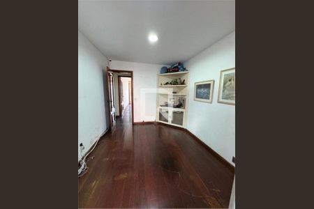 Apartamento à venda com 4 quartos, 320m² em Icaraí, Niterói
