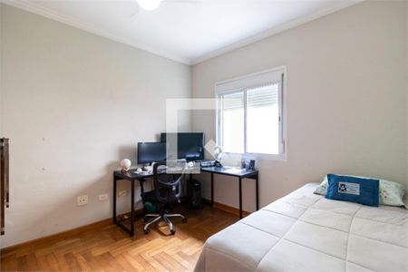 Casa à venda com 3 quartos, 155m² em Vila Monumento, São Paulo