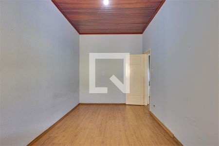 Casa à venda com 3 quartos, 160m² em Jardim Sabara, São Paulo