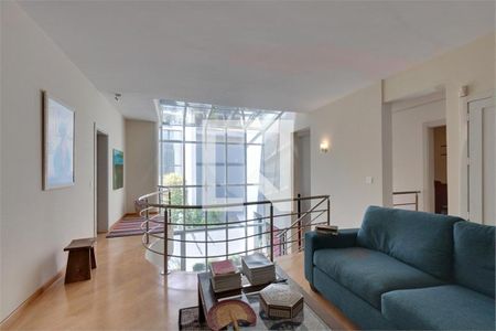 Casa à venda com 4 quartos, 900m² em Santo Amaro, São Paulo