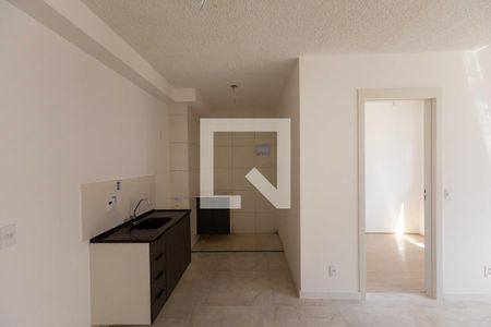 Sala de apartamento para alugar com 2 quartos, 34m² em Usina Piratininga, São Paulo