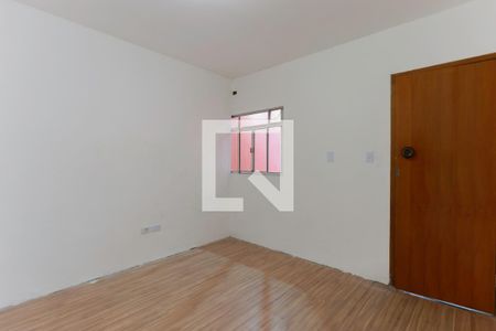 Quarto 1 de casa para alugar com 2 quartos, 60m² em Vila Roque, São Paulo